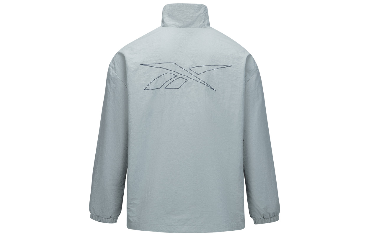 Lookbook Reebok 輕量標誌印花長袖外套 中性款 - 淺灰 24FRM111UGG5