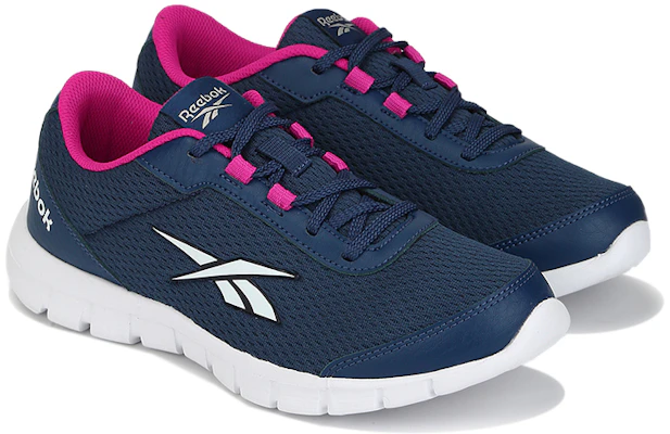 銳步Lux Runner舒適輕便跑步鞋 海軍藍 Lookbook 銳步Lux Runner舒適輕便跑步鞋 海軍藍