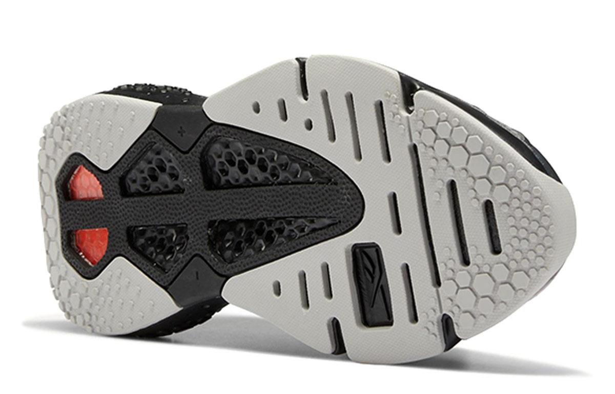 Details for Reebok Model F GLITCH ''Zwart'' FX9310