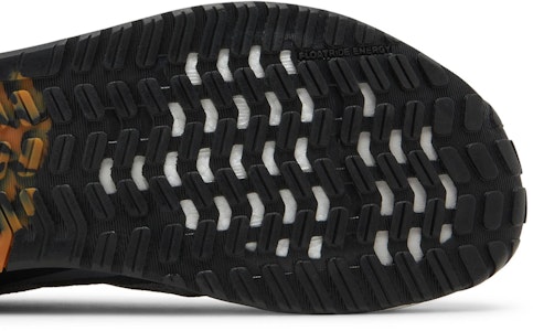 锐步 Nano X1 '纯灰' H02830 Purchase 锐步 Nano X1 '纯灰' H02830