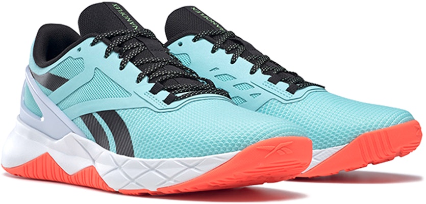 Reebok Nanoflex TR 低筒 跑步鞋 男女通款 黑白藍 Lookbook Reebok Nanoflex TR 低筒 跑步鞋 男女通款 黑白藍