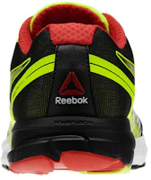 Shop Reebok One Guide 舒適耐磨跑步鞋 黑黃