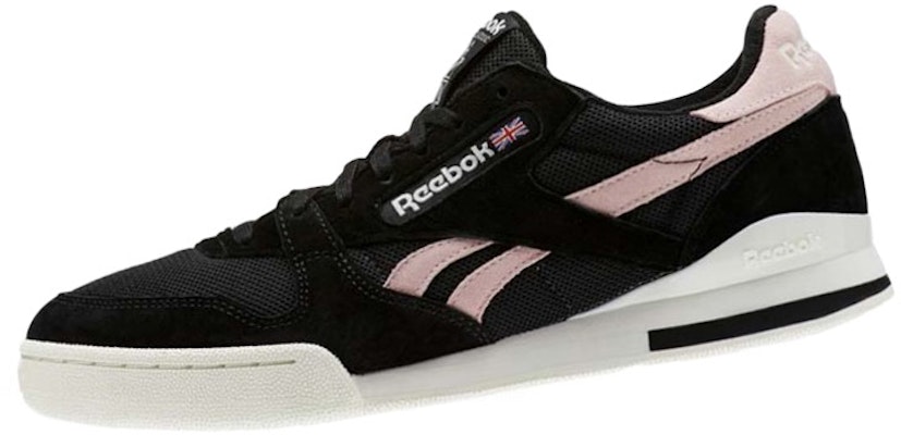 Reebok Phase 1 Pro 'Hitam Santai Nyaman' CN3743 Lookbook Reebok Phase 1 Pro 'Hitam Santai Nyaman' CN3743