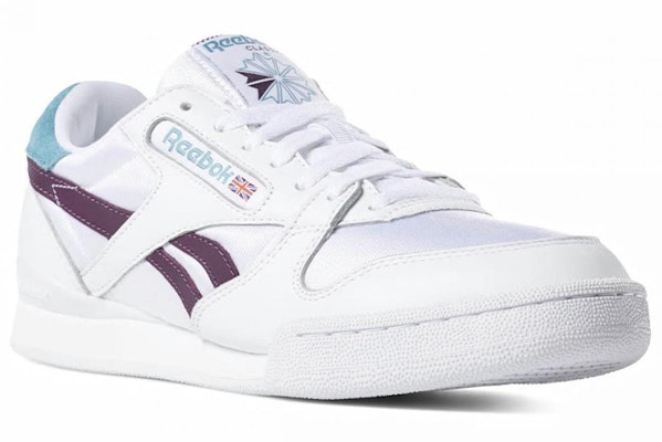 Reebok Phase 1 Pro 'Putih Merah' CN6993 Lookbook Reebok Phase 1 Pro 'Putih Merah' CN6993