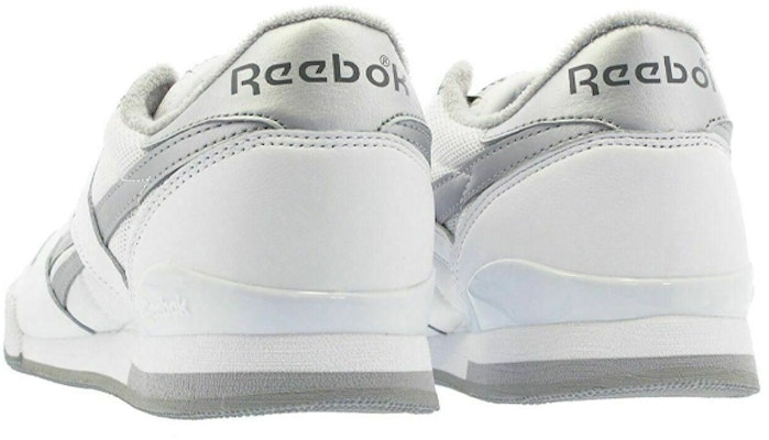 Reebok Phase 1 Pro MU 'Putih Arsip Abu Abu' CN3448 Purchase Reebok Phase 1 Pro MU 'Putih Arsip Abu Abu' CN3448