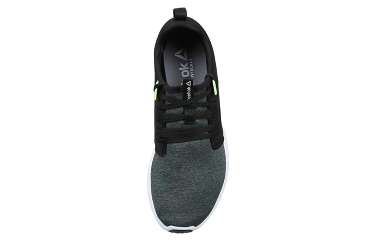 Shop 锐步 Plus Lite Runner LP '黑灰色' 运动鞋 EG0678