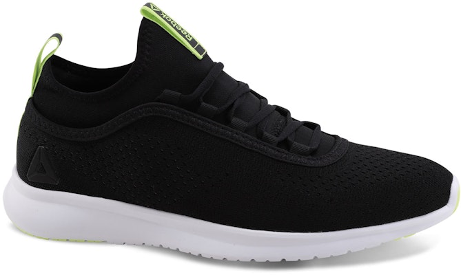 Reebok Plus Runner Ultk 'Hitam Pekat' CN0358 Lookbook Reebok Plus Runner Ultk 'Hitam Pekat' CN0358