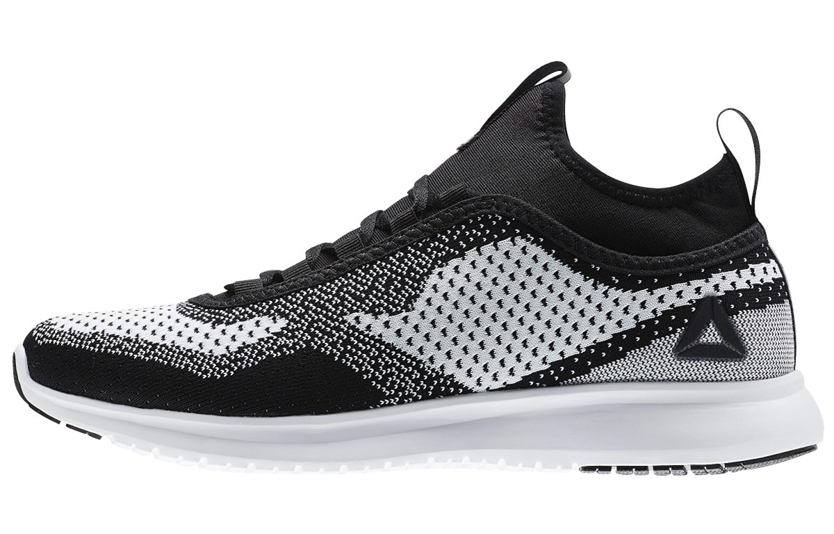 Reebok Plus Runner Ultraknit 'White Black' BS5459