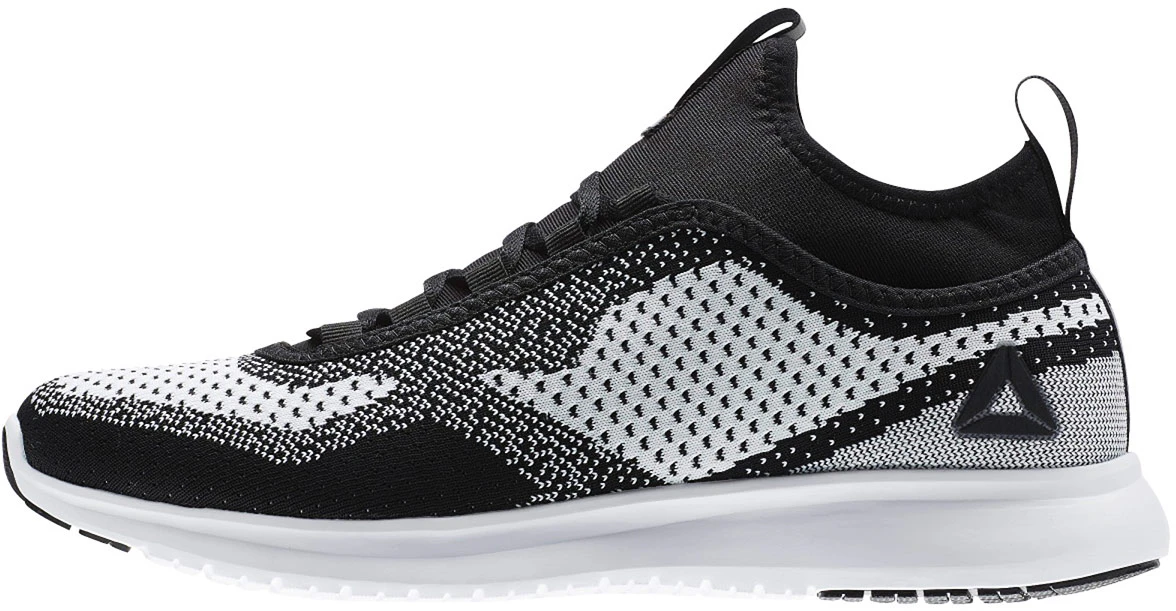 reebok-plus-runner-ultk-running-shoes-black-white-bs-5459