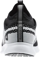 Purchase Reebok Plus Runner Ultk 白黑 跑步鞋