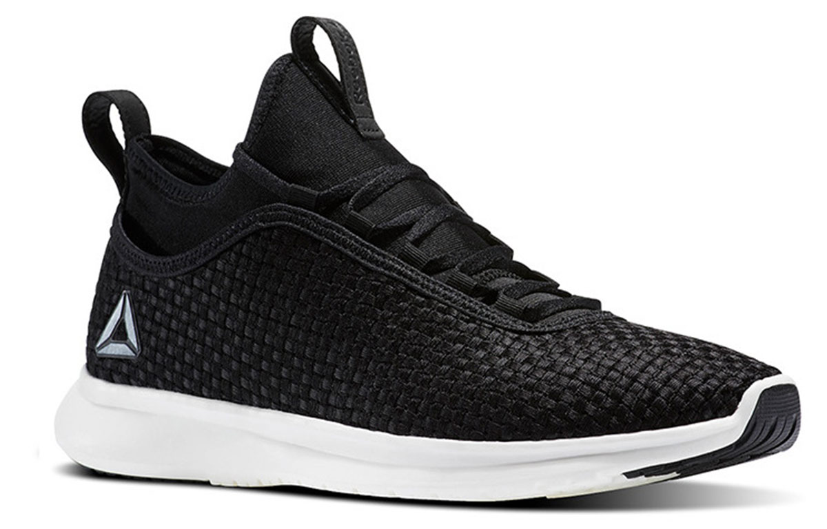 Lookbook Reebok Plus Runner Woven 'Hitam' BS8377