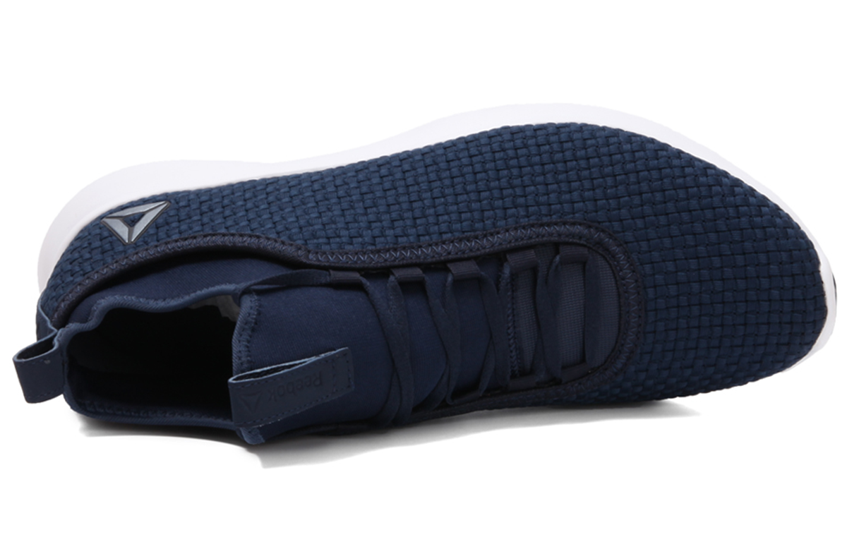 Shop Reebok Plus Runner Tissé ''Bleu'' BS8378