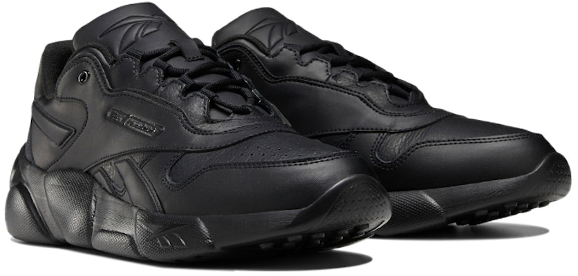 리복 프리미어 클래식 가죽 웨어러블 스포츠 블랙 (shortened, less descriptive)
or
리복 클래식 가죽 블랙 (most concise) DV8606 Lookbook 리복 프리미어 클래식 가죽 웨어러블 스포츠 블랙 (shortened, less descriptive)
or
리복 클래식 가죽 블랙 (most concise) DV8606