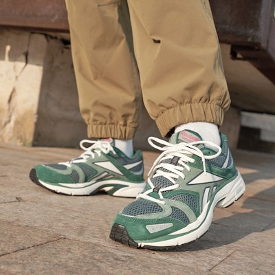 リーボック プレミア ロード プラス 6 "グリーン" 100074090 Lookbook リーボック プレミア ロード プラス 6 "グリーン" 100074090