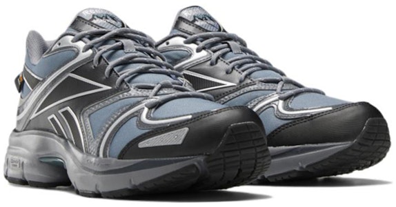 Reebok Premier Road Plus VI 'Hitam Kelabu' GY8105 Lookbook Reebok Premier Road Plus VI 'Hitam Kelabu' GY8105