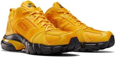 Reebok Rbk Premier Kuning/Hitam FW6657 Lookbook Reebok Rbk Premier Kuning/Hitam FW6657