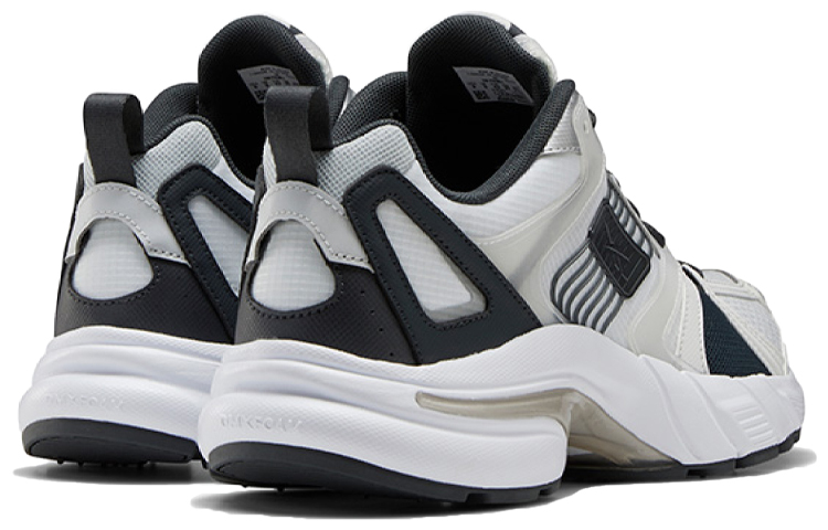 Shop リーボック プレミア シューズ (グレー) FV2359