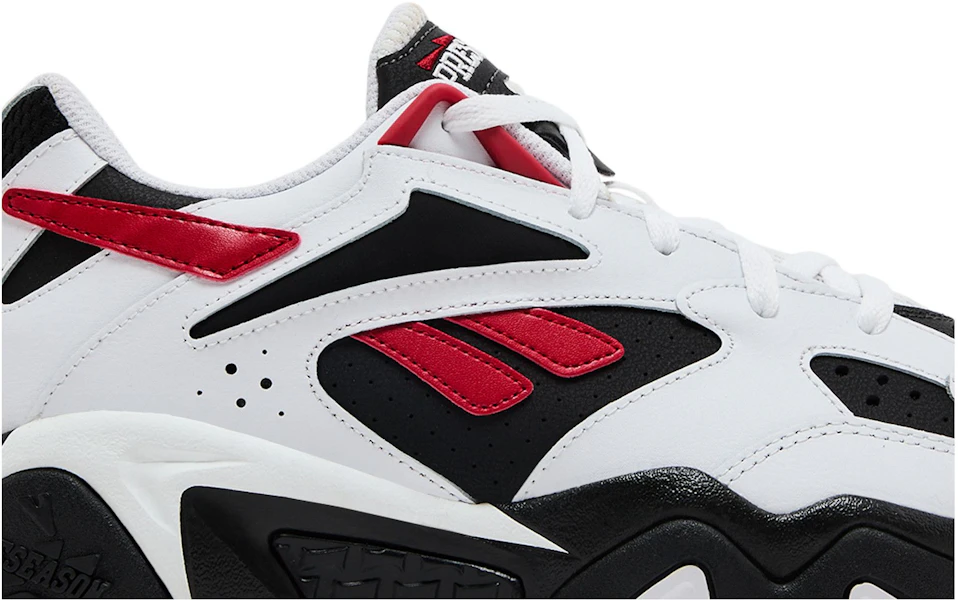 Reebok 預賽系列 94 低筒 鞋款『白閃紅』100202785 Lookbook Reebok 預賽系列 94 低筒 鞋款『白閃紅』100202785