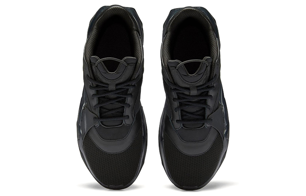 Shop Reebok Preseason ''Zwart'' S42860