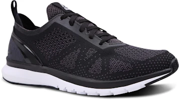Lookbook Reebok Print Smooth Clip Ultk 低筒 跑步鞋 男女同款 黑色
