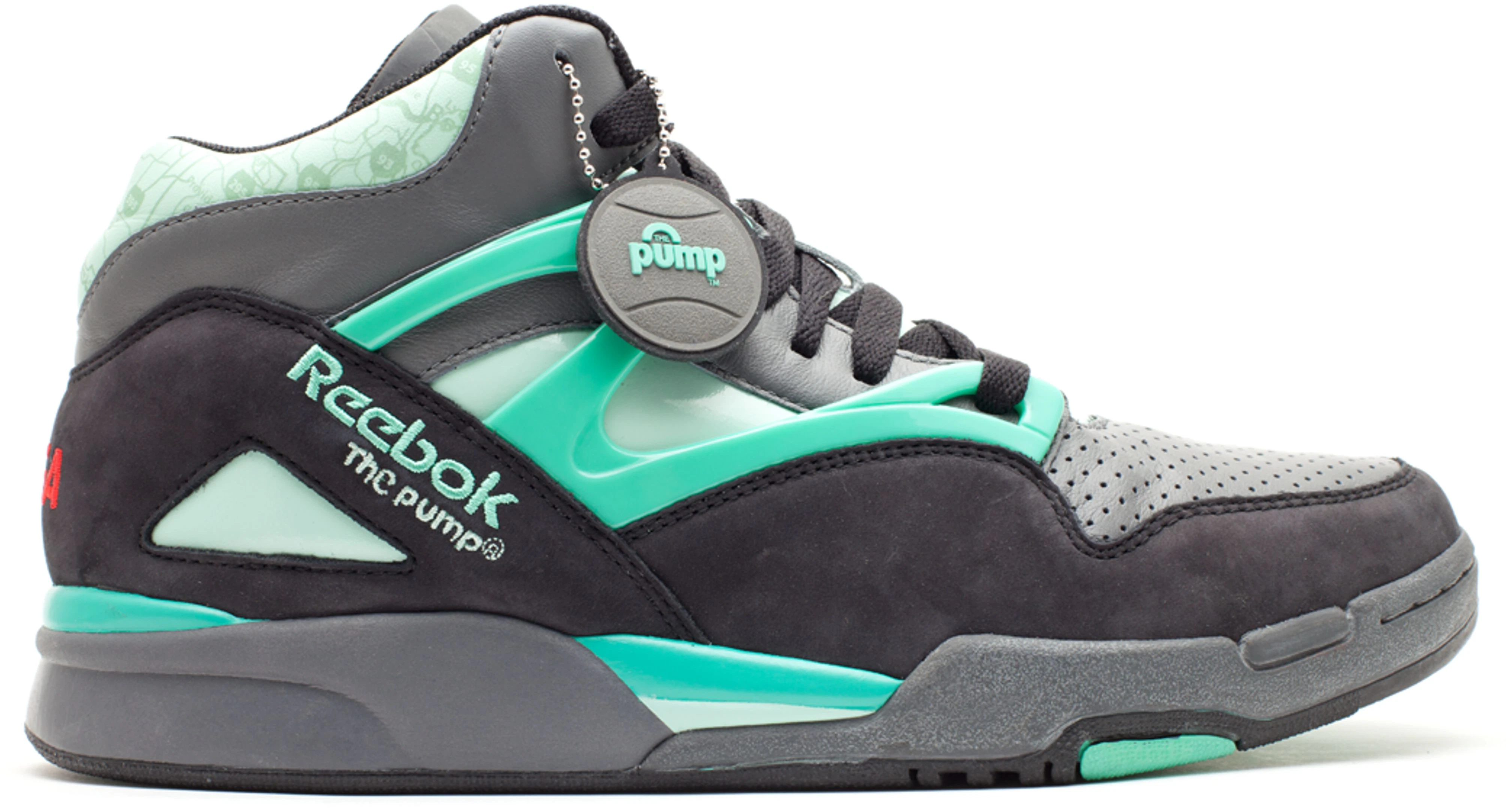 reebok-pump-omni-lite-bodega-travel-pack-grey