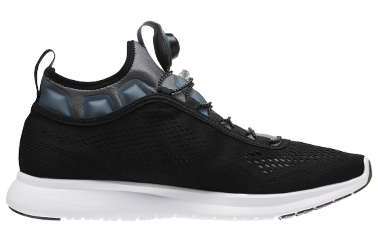 Order Reebok Pump Plus Tech Scarpe da Ginnastica Nere BD4866