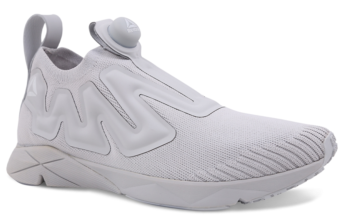 Lookbook Reebok Pump Supreme Engine ''Grigio Bianco'' CN0077