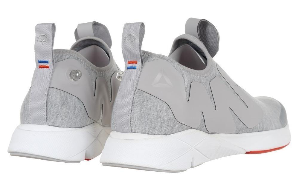 Shop Reebok Pump Supreme 連帽上衣 '灰色' BS7038