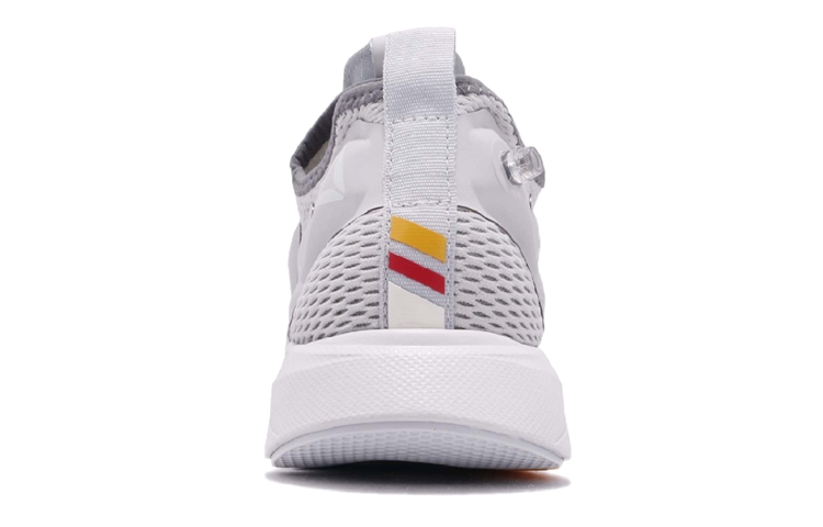 Lookbook Reebok Pump Supreme Style ENG ''Shark'' Schoenen CN4584