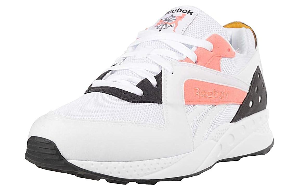 Lookbook Reebok Pyro Weiß Schwarz Pink DV5701