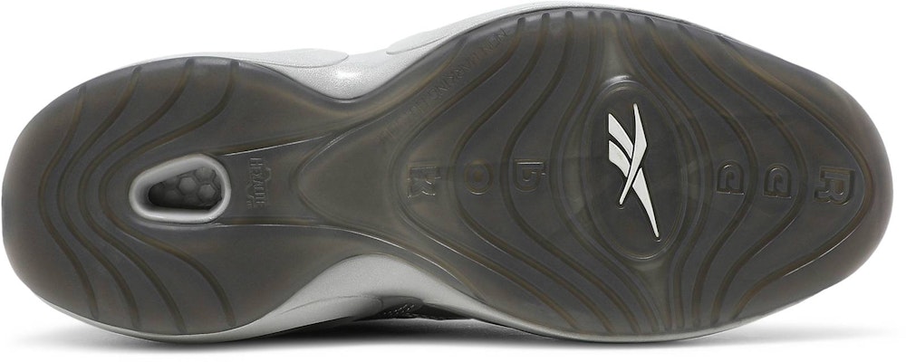 Reebok 问题中帮 'I3 赛车运动' GX7925 Shop Reebok 问题中帮 'I3 赛车运动' GX7925