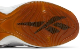 리복 퀘스천 미드 '모카' GX0241 GX0241 Purchase 리복 퀘스천 미드 '모카' GX0241 GX0241