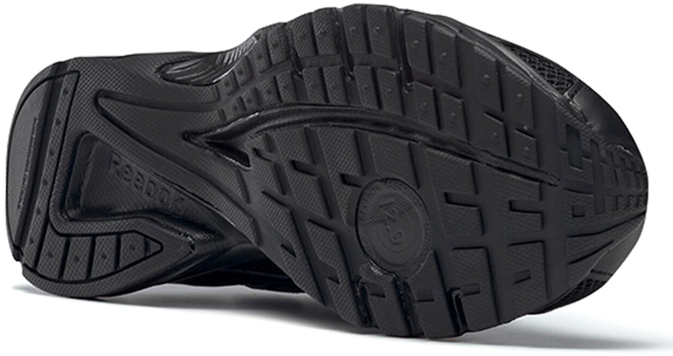 Reebok Quick Chase 'Vintage Casual Black' FW2063 Details for Reebok Quick Chase 'Vintage Casual Black' FW2063