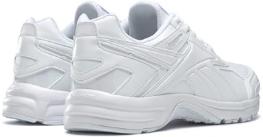Shop Reebok Quick Chase 低筒跑步鞋 男女款 白色