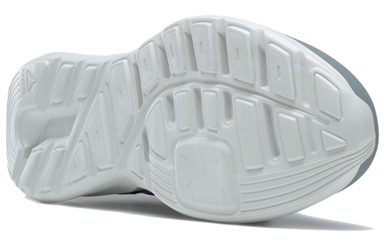 Details for Reebok Quick Motion 2.0 ''Gris Noir''. FV1597