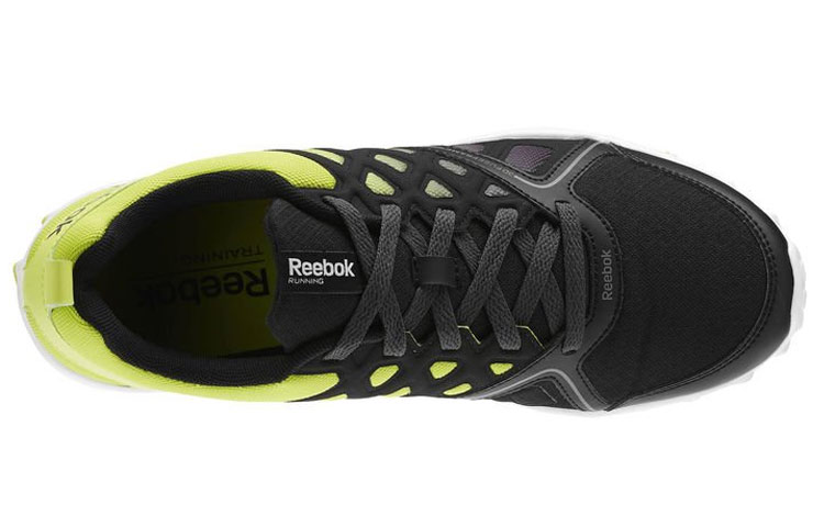 Shop リーボック RealFlex トレイン 3.0 (黒/緑) M49894
