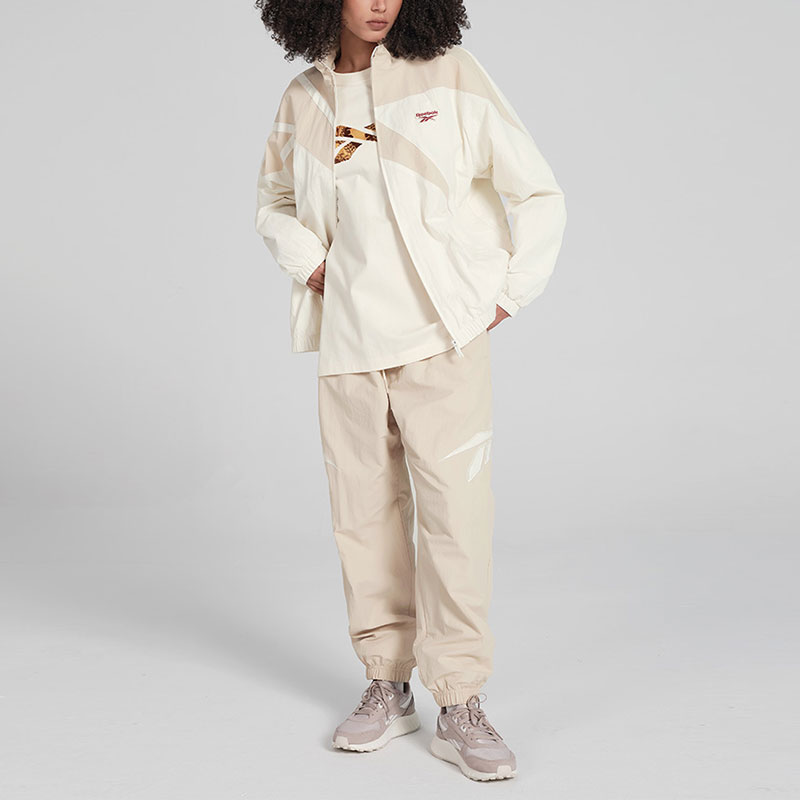 Lookbook Reebok 復古工裝拼接運動外套 男女款 - 米白色 24SRC103UGW1