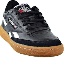 Reebok Revenge Plus 'Black Gum' Sepatu Hitam Cokelat CM8790 Lookbook Reebok Revenge Plus 'Black Gum' Sepatu Hitam Cokelat CM8790