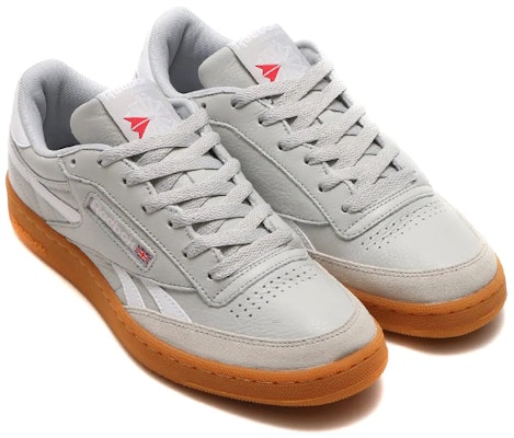 Reebok Revenge Plus 'Abu Putih' CN0510 Lookbook Reebok Revenge Plus 'Abu Putih' CN0510