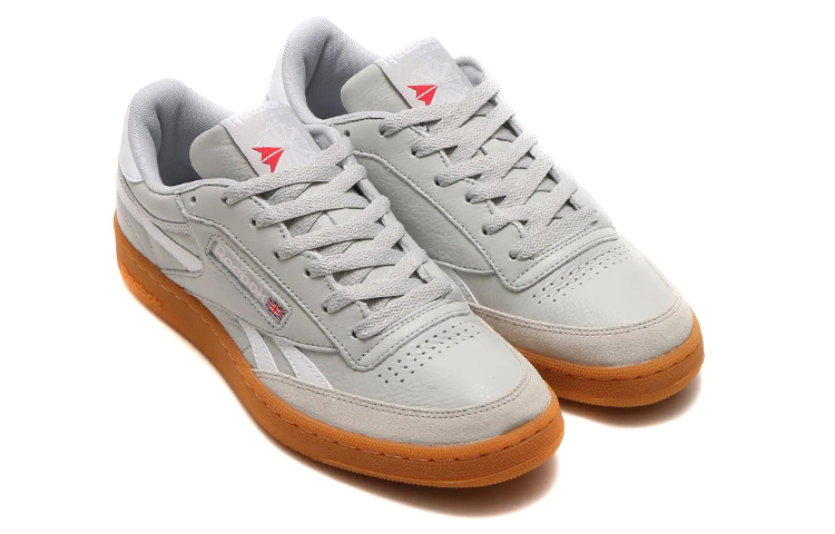 Lookbook Reebok Revenge Plus ''Grau Weiß'' CN0510