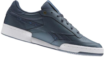 Shop Reebok Revenge Plus 輕便舒適 低筒休閒板鞋 海軍藍