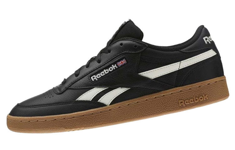Lookbook Reebok Revenge Plus MU ''Schwarz Gum'' CN3573