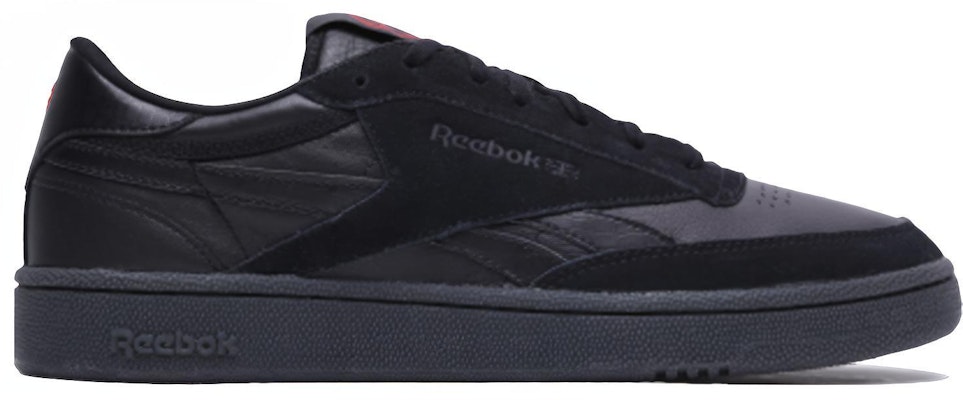 Reebok Revenge Plus MU HK 'Coal' Sepatu DV9586 Order Reebok Revenge Plus MU HK 'Coal' Sepatu DV9586