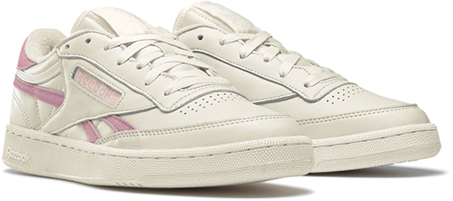 Reebok Revenge Plus Vintage 'Putih Pink' CM9871 Lookbook Reebok Revenge Plus Vintage 'Putih Pink' CM9871