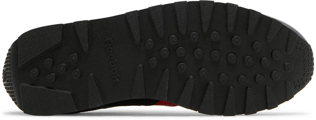 Reebok Rewind Run 'Hitam Merah Dinamik' GX6015 Shop Reebok Rewind Run 'Hitam Merah Dinamik' GX6015