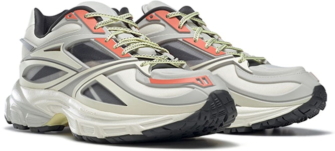 锐步至尊路跑鞋 灰白色跑鞋 FZ2048 Lookbook 锐步至尊路跑鞋 灰白色跑鞋 FZ2048