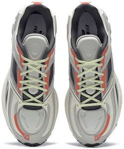 锐步至尊路跑鞋 灰白色跑鞋 FZ2048 Purchase 锐步至尊路跑鞋 灰白色跑鞋 FZ2048