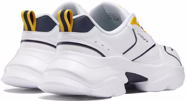 Shop Reebok Royal Aadorun 減震防滑 低筒 板鞋 男女同款 白色