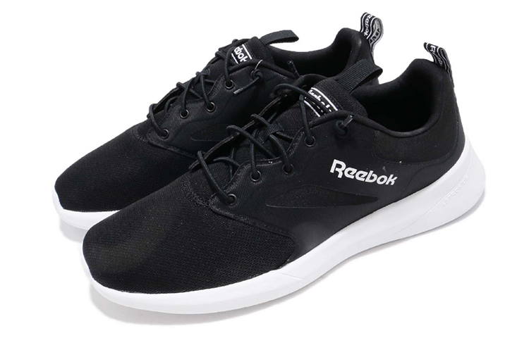 Lookbook 리복 로얄 아스트로블레이즈 블랙 (Reebok Royal Astroblaze Black) DV3701