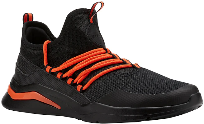 Reebok Royal Astrostorm ''Noir Rouge Atomique'' CN3177 Lookbook Reebok Royal Astrostorm ''Noir Rouge Atomique'' CN3177